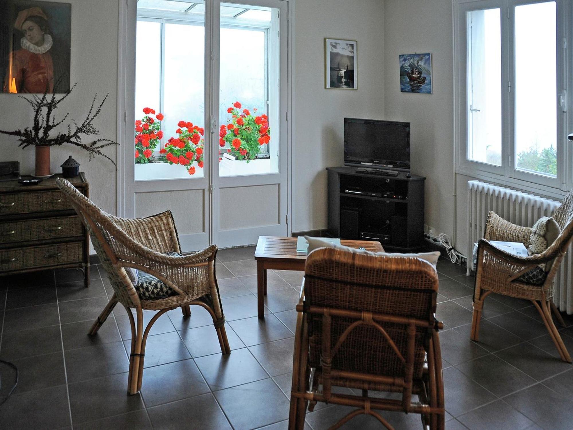 Beautiful Holiday Home With Sea View In Erquy Exteriör bild